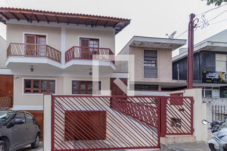 Casa à venda com 212m², 3 quartos e 6 vagasFachada