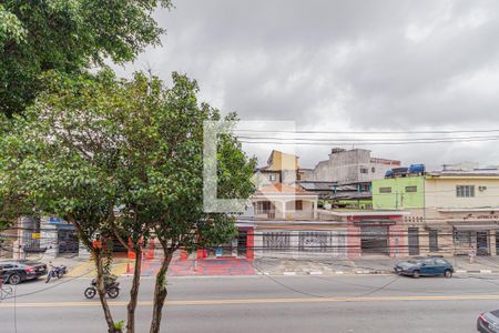 Casa à venda com 212m², 3 quartos e 6 vagasVista do quarto 2