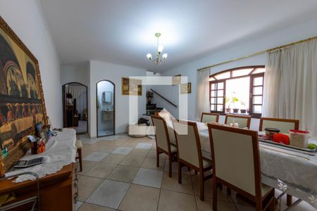 Casa à venda com 160m², 3 quartos e 2 vagasSala de Estar