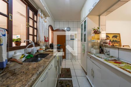 Casa à venda com 160m², 3 quartos e 2 vagasCozinha