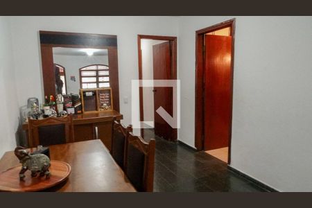 Corredor de casa para alugar com 3 quartos, 150m² em Parque Continental, Osasco
