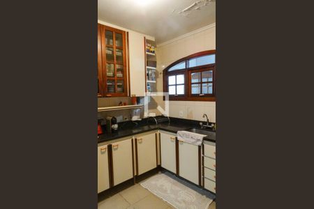 Casa para alugar com 150m², 3 quartos e 3 vagasCozinha