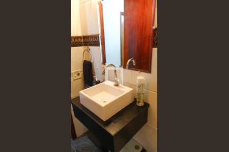 Casa para alugar com 150m², 3 quartos e 3 vagasBanheiro