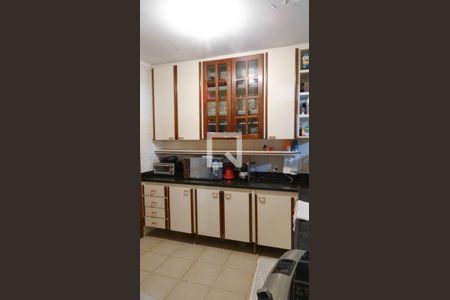 Casa para alugar com 150m², 3 quartos e 3 vagasCozinha