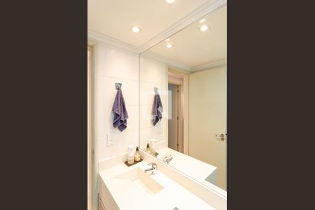 Apartamento à venda com 88m², 3 quartos e 2 vagas Apartamento à venda com 88m², 3 quartos e 2 vagasBanheiro Social