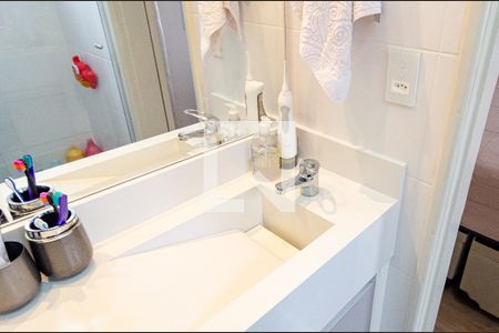 Apartamento à venda com 88m², 3 quartos e 2 vagas Apartamento à venda com 88m², 3 quartos e 2 vagasBanheiro da Suíte