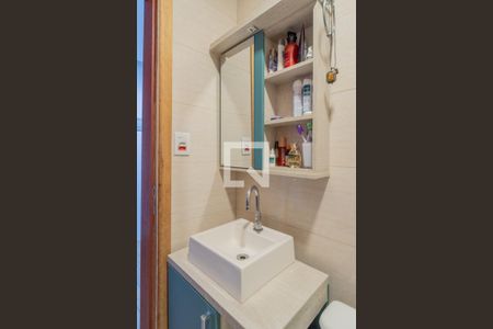 Casa à venda com 130m², 2 quartos e 2 vagas Casa à venda com 130m², 2 quartos e 2 vagasBanheiro do Quarto 1