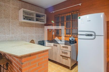 Casa à venda com 130m², 2 quartos e 2 vagas Casa à venda com 130m², 2 quartos e 2 vagasCozinha
