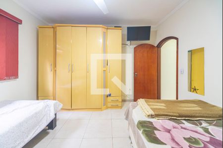 Casa à venda com 210m², 3 quartos e 2 vagasQuarto 3