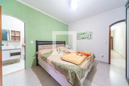 Casa à venda com 210m², 3 quartos e 2 vagasQuarto 1