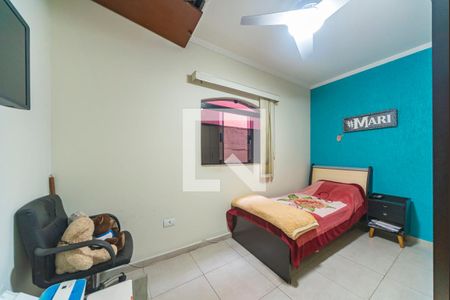 Casa à venda com 210m², 3 quartos e 2 vagasQuarto 2