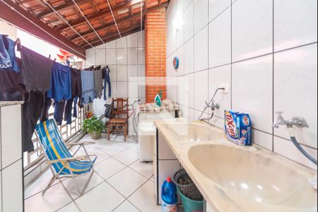 Casa à venda com 210m², 3 quartos e 2 vagasVaranda de Serviço