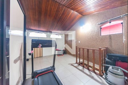 Casa à venda com 210m², 3 quartos e 2 vagasSótão