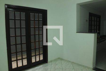 Casa à venda com 170m², 3 quartos e 2 vagasCozinha