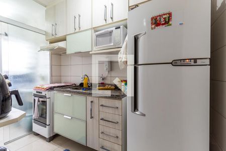 Apartamento à venda com 49m², 2 quartos e 1 vaga Apartamento à venda com 49m², 2 quartos e 1 vagaCozinha