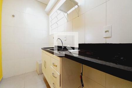 Cozinha  de apartamento para alugar com 1 quarto, 40m² em Jardim Chapadão, Campinas