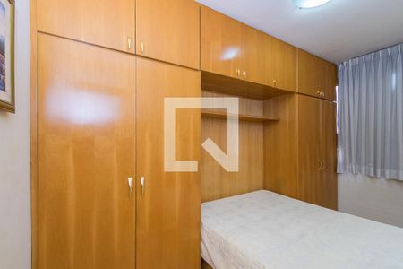 Apartamento para alugar com 50m², 2 quartos e 1 vaga Apartamento para alugar com 50m², 2 quartos e 1 vagaQuarto 2 - Armário