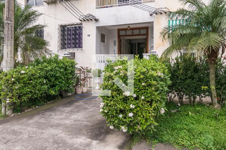 Apartamento para alugar com 50m², 2 quartos e 1 vaga Apartamento para alugar com 50m², 2 quartos e 1 vagaÁrea comum - Entrada do bloco
