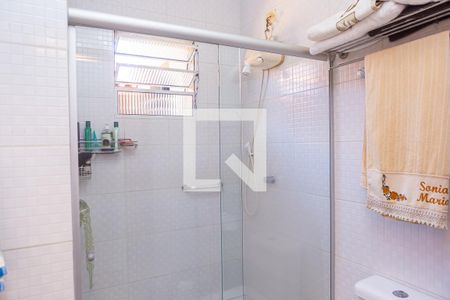 Casa à venda com 183m², 3 quartos e 4 vagas Casa à venda com 183m², 3 quartos e 4 vagasBanheiro 1