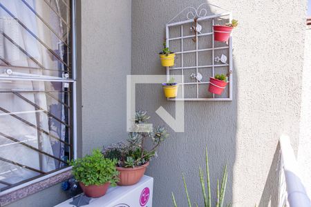 Casa à venda com 183m², 3 quartos e 4 vagas Casa à venda com 183m², 3 quartos e 4 vagasVaranda da Suite