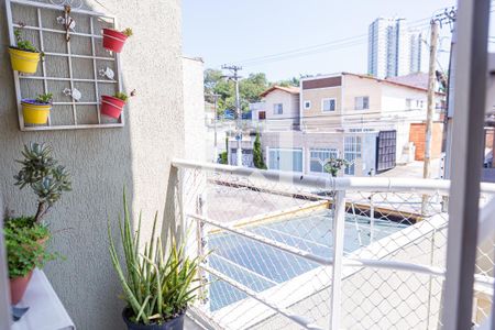 Casa à venda com 183m², 3 quartos e 4 vagas Casa à venda com 183m², 3 quartos e 4 vagasVaranda da Suite