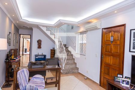 Sala de casa à venda com 3 quartos, 183m² em Chácara Cruzeiro do Sul, São Paulo