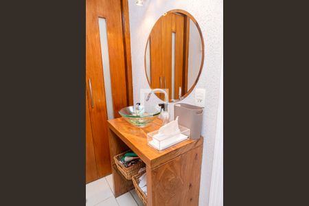 Lavabo de casa à venda com 3 quartos, 183m² em Chácara Cruzeiro do Sul, São Paulo