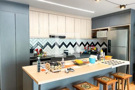 Sala/Cozinha de apartamento à venda com 1 quarto, 70m² em Vila Pompéia, São Paulo