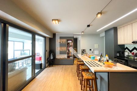 Sala/Cozinha de apartamento para alugar com 1 quarto, 70m² em Vila Pompéia, São Paulo