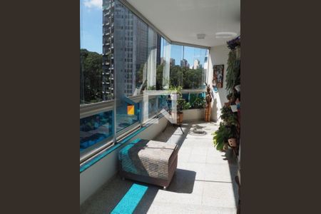 Apartamento à venda com 199m², 4 quartos e 3 vagas