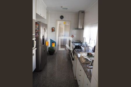 Apartamento à venda com 199m², 4 quartos e 3 vagas