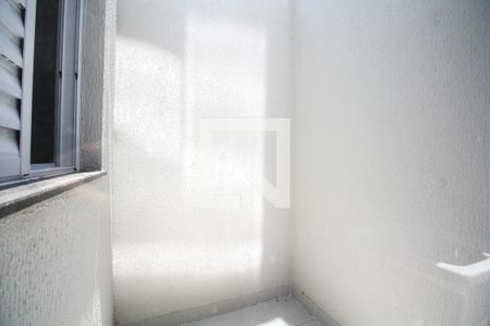 Apartamento à venda com 35m², 2 quartos e sem vaga Apartamento à venda com 35m², 2 quartos e sem vagaJardim de Inverno