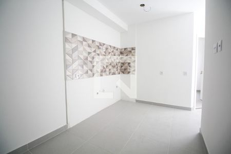 Sala/Cozinha de apartamento à venda com 2 quartos, 35m² em Vila Monumento, São Paulo