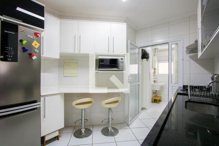 Apartamento à venda com 97m², 3 quartos e 2 vagas Apartamento à venda com 97m², 3 quartos e 2 vagasCozinha