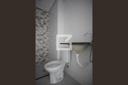 Apartamento à venda com 33m², 2 quartos e sem vagaBanheiro