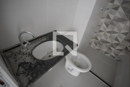 Apartamento à venda com 33m², 2 quartos e sem vagaBanheiro