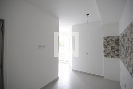 Sala/ Cozinha de apartamento à venda com 2 quartos, 33m² em Vila Monumento, São Paulo