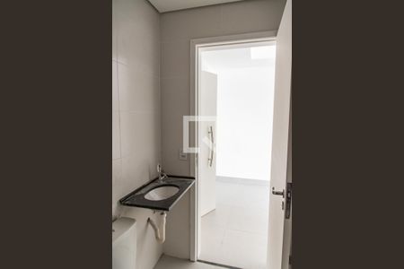 Apartamento à venda com 33m², 2 quartos e sem vagaBanheiro