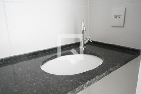 Apartamento para alugar com 37m², 2 quartos e sem vagaBanheiro