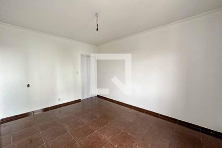 Casa à venda com 480m², 5 quartos e 5 vagasQuarto 3