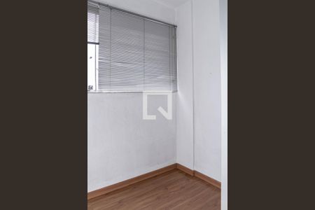 Varanda da sala de apartamento para alugar com 2 quartos, 63m² em Heliópolis, Belo Horizonte