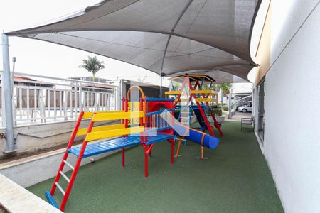 Apartamento para alugar com 63m², 2 quartos e 1 vaga Apartamento para alugar com 63m², 2 quartos e 1 vagaÁrea comum - Playground