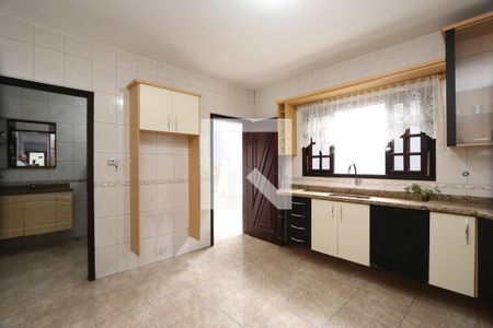 Casa para alugar com 250m², 4 quartos e 1 vaga Casa para alugar com 250m², 4 quartos e 1 vagaCozinha