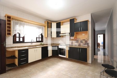 Casa para alugar com 250m², 4 quartos e 1 vaga Casa para alugar com 250m², 4 quartos e 1 vagaCozinha