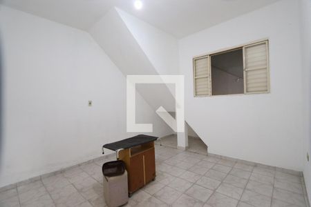 Casa para alugar com 250m², 4 quartos e 1 vaga Casa para alugar com 250m², 4 quartos e 1 vagaEdicula