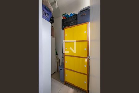 Apartamento para alugar com 68m², 2 quartos e 1 vagaÁrea de Serviço - Depósito