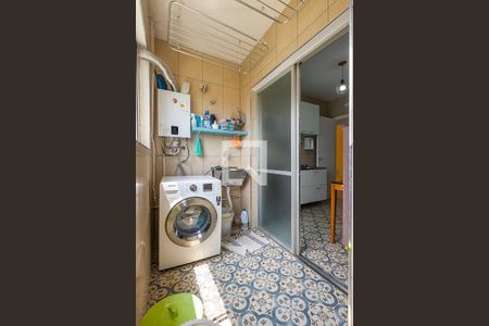 Apartamento para alugar com 68m², 2 quartos e 1 vagaÁrea de Serviço