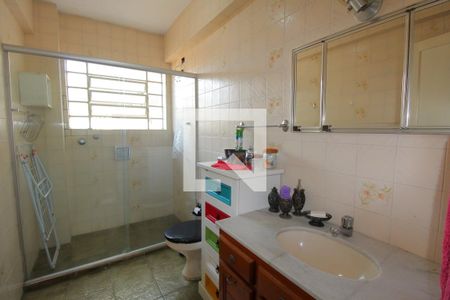 Apartamento para alugar com 130m², 3 quartos e sem vagaBanheiro