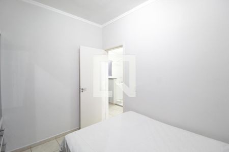 Quarto 2 de apartamento para alugar com 2 quartos, 50m² em Alto Umuarama, Uberlândia