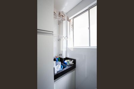 Apartamento à venda com 50m², 2 quartos e 1 vaga Apartamento à venda com 50m², 2 quartos e 1 vagaCozinha e Área de Serviço